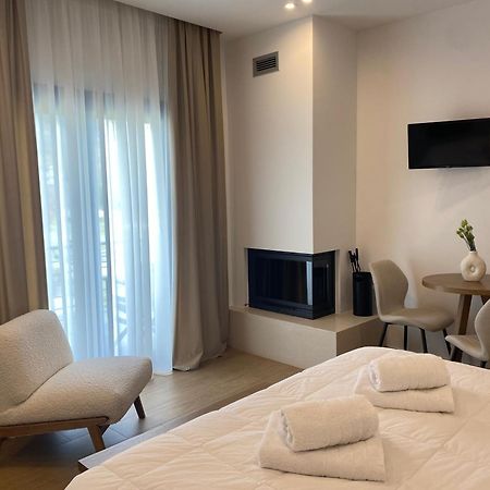 Apartamento Lithos Káto Loutrákion Exterior foto