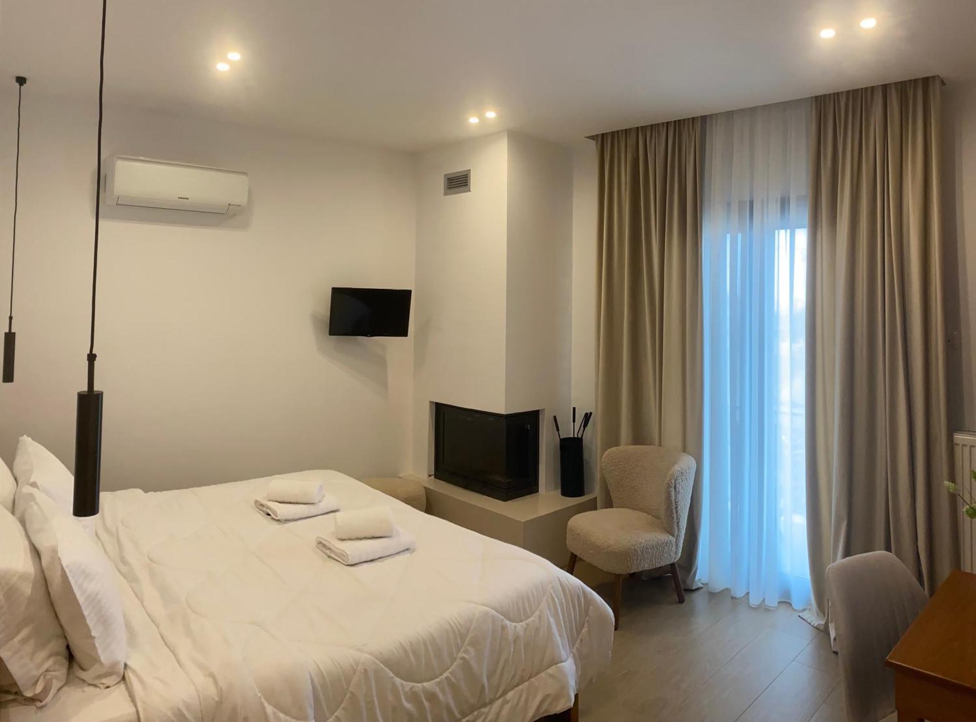 Apartamento Lithos Káto Loutrákion Exterior foto
